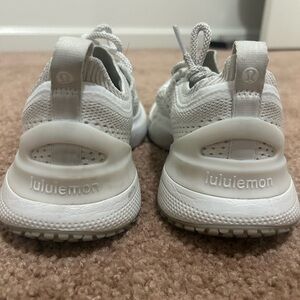 lululemon athletica women’s Cream Sneakers